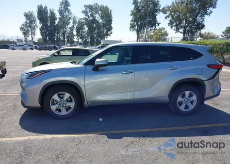 2021 Toyota Highlander Le from USA, damaged, VIN 5TDBZRBH3MS123770